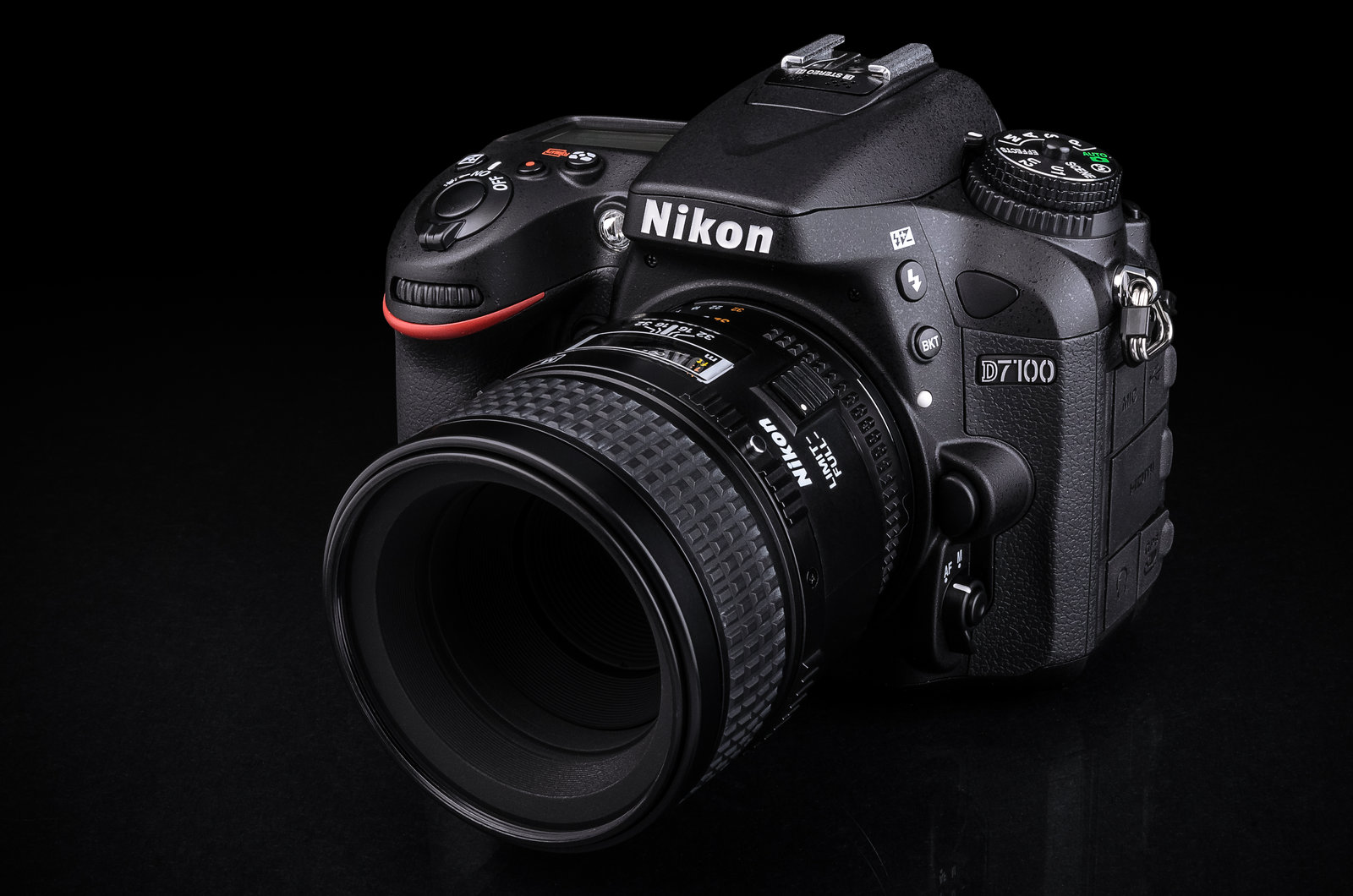 Nikon D7100